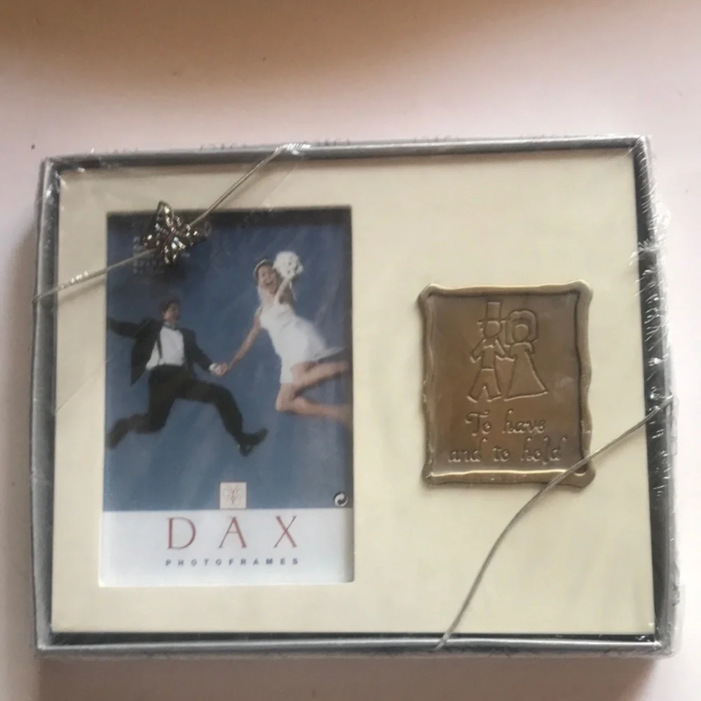 NIP DAX Wedding Photo Frame